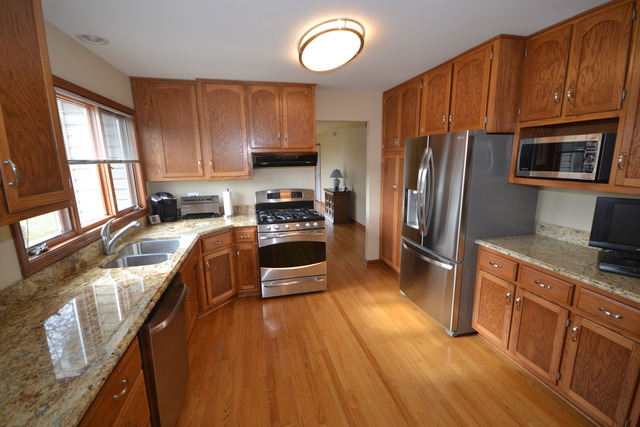 23905 S Charles Dr, Plainfield, IL 60544 photo 5