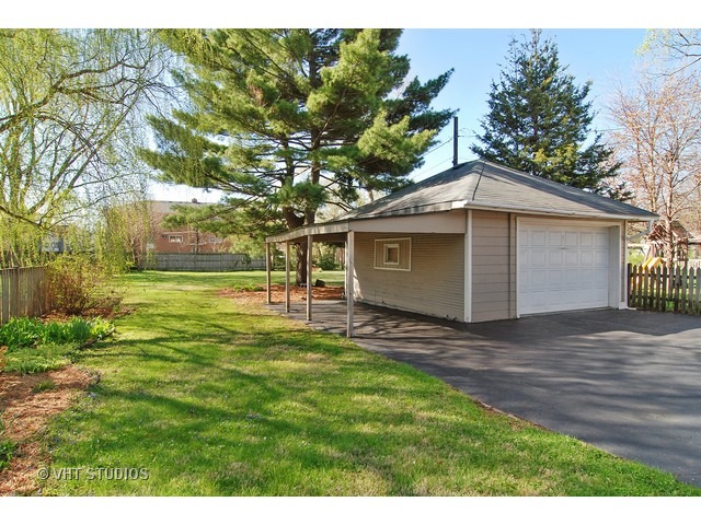385 Herrick Rd, Riverside, IL 60546 photo 20