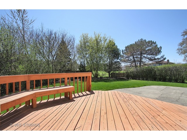 3523 Maple Leaf Dr, Glenview, IL 60026 photo 14