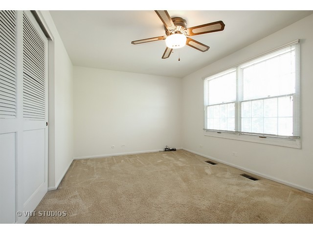 3523 Maple Leaf Dr, Glenview, IL 60026 photo 10