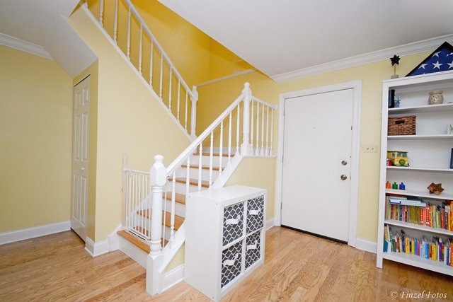 1395 Nantucket Ct, Hoffman Estates, IL 60192 photo 3