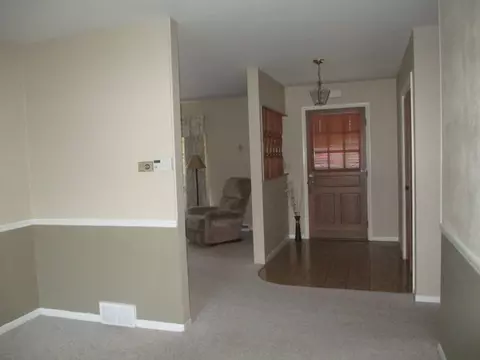 1321 Centennial Dr, Peru, IL 61354 photo 10