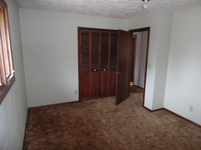 6451 Barkridge Rd, Roscoe, IL 61073 photo 14