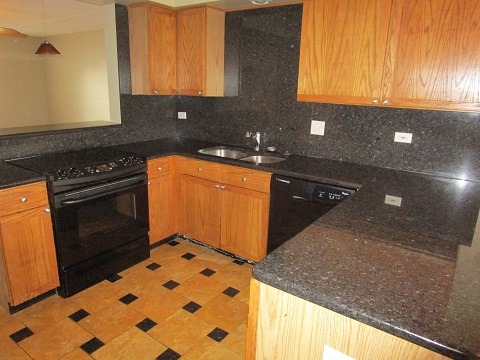 1346 S Lorraine Rd #d, Wheaton, IL 60189 photo 4