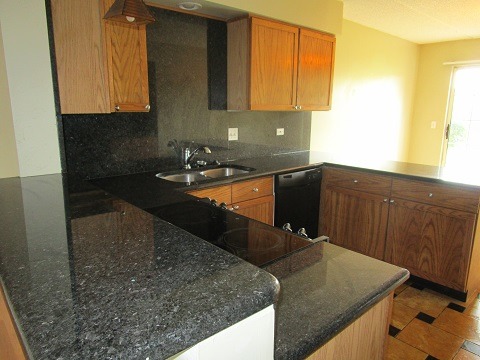 1346 S Lorraine Rd #d, Wheaton, IL 60189 photo 5