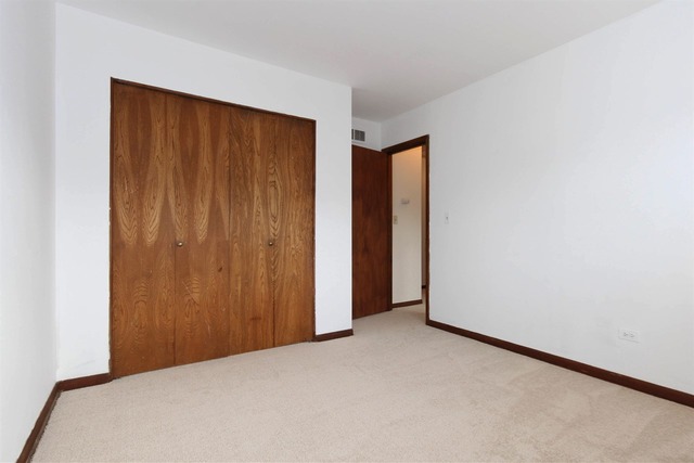1490 Webster Ln, Des Plaines, IL 60018 photo 14