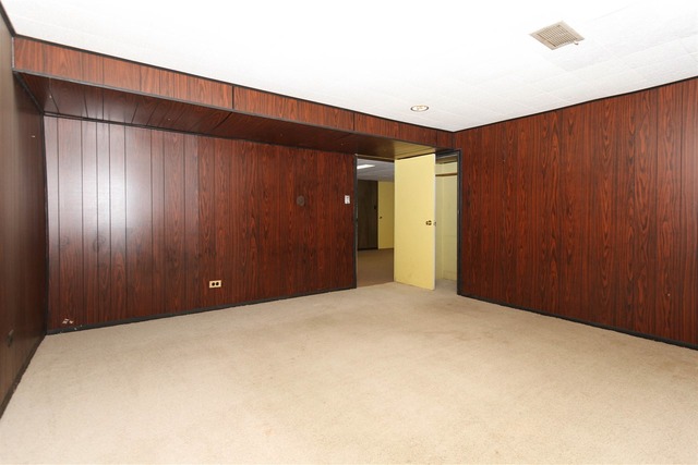 1490 Webster Ln, Des Plaines, IL 60018 photo 21