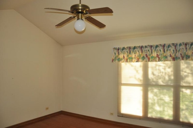 1188 Willoby Ln, Elgin, IL 60120 photo 7