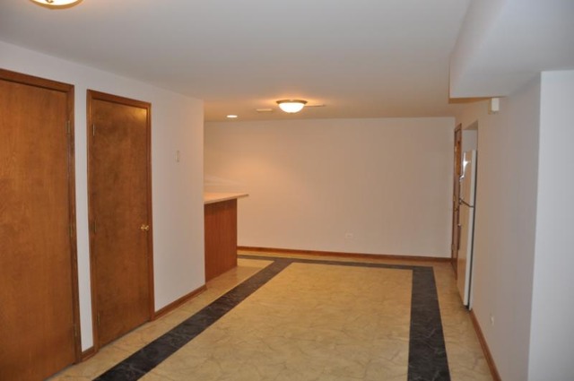 1188 Willoby Ln, Elgin, IL 60120 photo 6