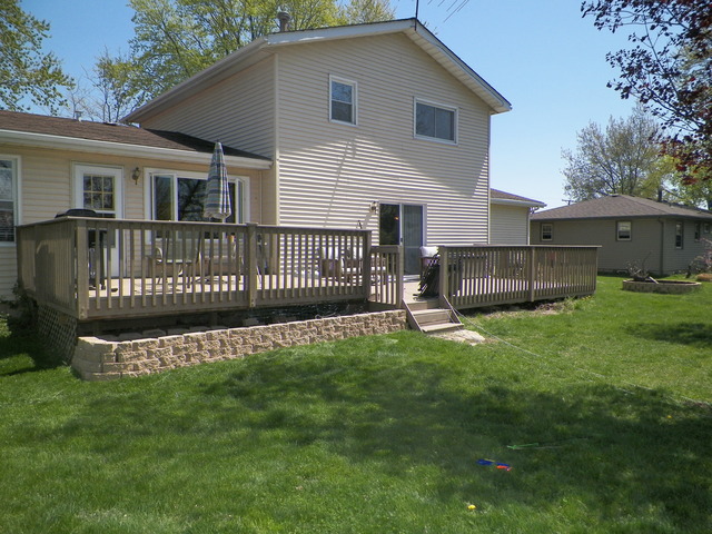 17916 S Bronk Rd, Plainfield, IL 60586 photo 2