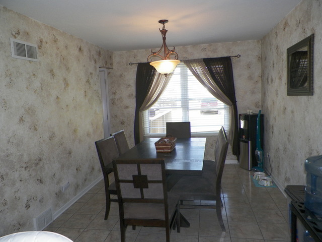 17916 S Bronk Rd, Plainfield, IL 60586 photo 4