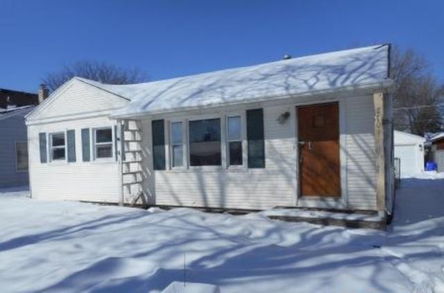 8704 44th Pl, Lyons, IL 60534 photo 1