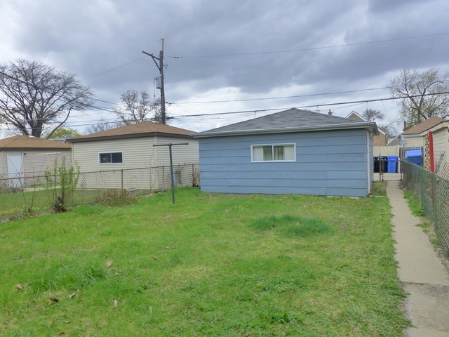 3620 W 69th Pl, Chicago, IL 60629 photo 22