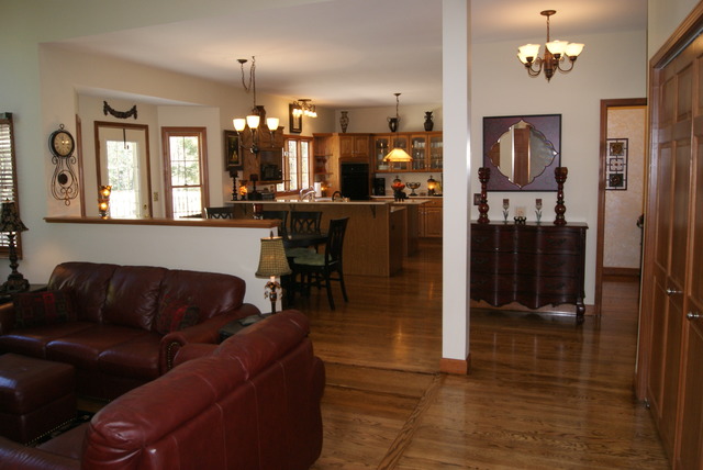 2230 Buckthorn Dr, Algonquin, IL 60102 photo 4