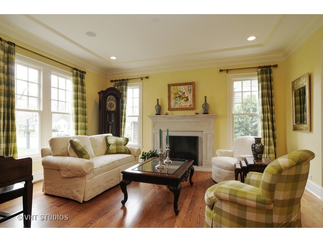 720 Chatham Rd, Glenview, IL 60025 photo 3