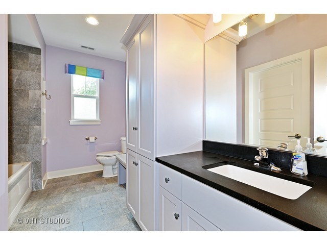286 E Crescent Ave, Elmhurst, IL 60126 photo 16