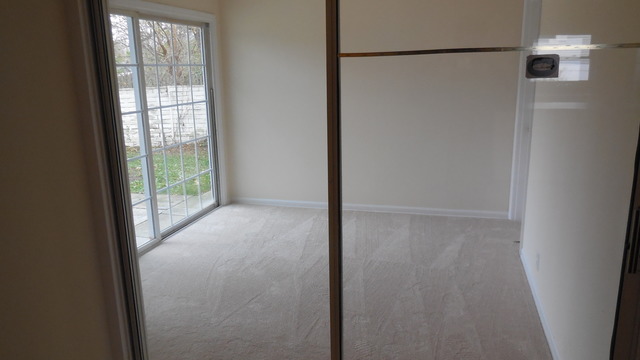 1000 Valley Stream Dr, Wheeling, IL 60090 photo 12