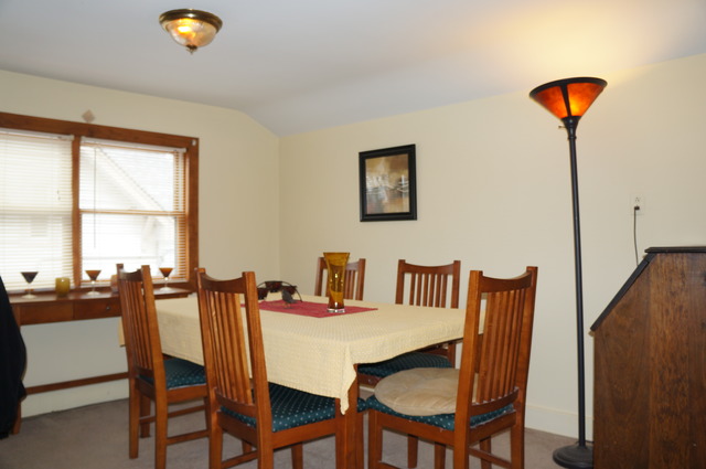 543 S 5th Ave, Des Plaines, IL 60016 photo 5