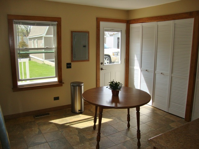 202 N Morgan Ave, Wheaton, IL 60187 photo 5