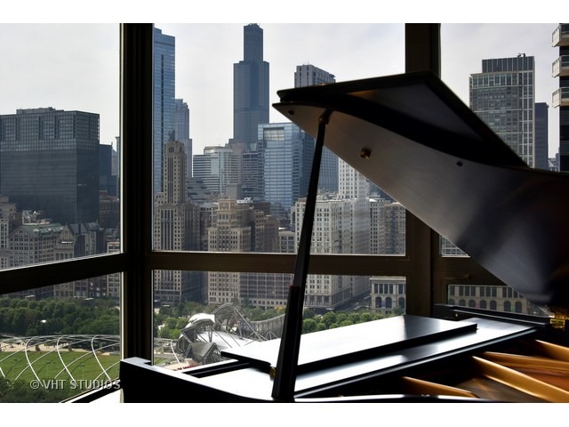 360 E Randolph St #3203, Chicago, IL 60601 photo 6