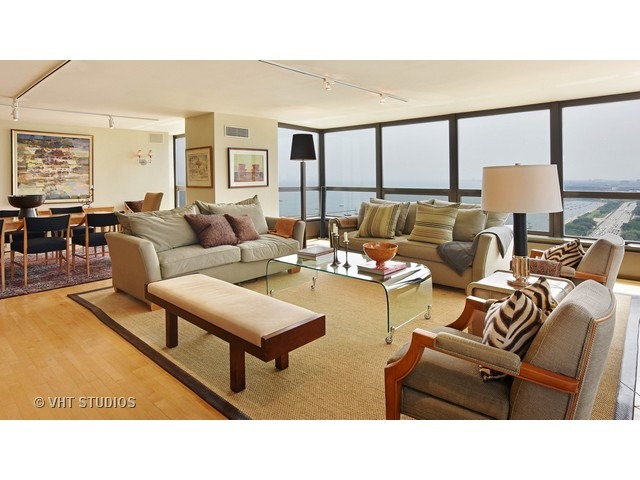 360 E Randolph St #3203, Chicago, IL 60601 photo 7