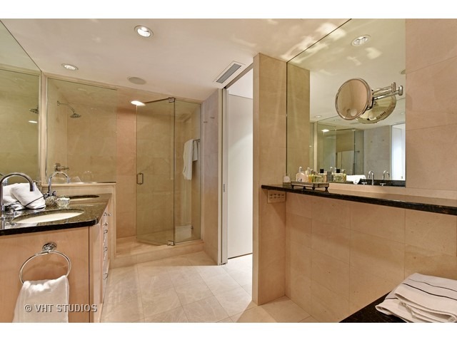 360 E Randolph St #3203, Chicago, IL 60601 photo 17