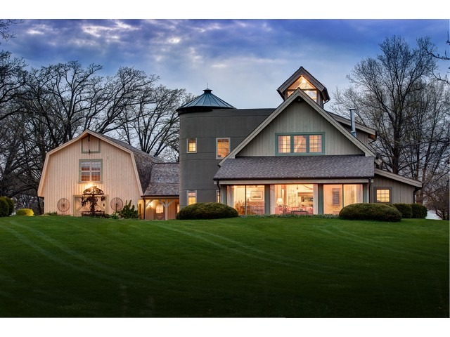 23218 Streit Rd, Harvard, IL 60033 photo 1