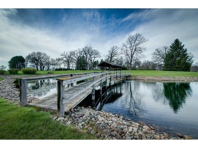 23218 Streit Rd, Harvard, IL 60033 photo 2