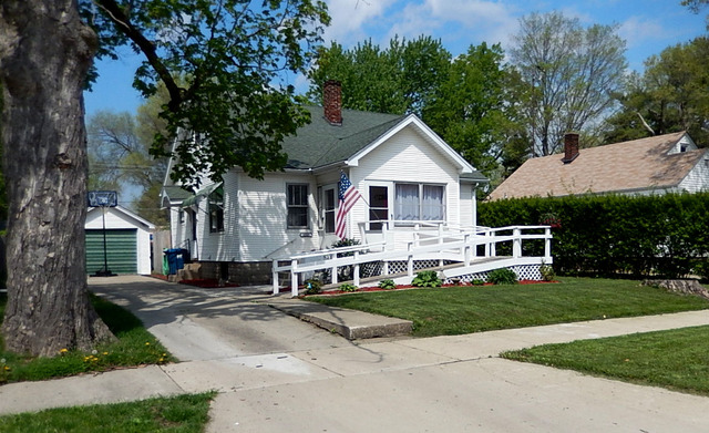 1145 S 7th Ave, Kankakee, IL 60901 photo 1