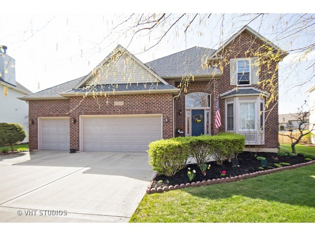 15210 S Eyre Cir, Plainfield, IL 60544 photo 1