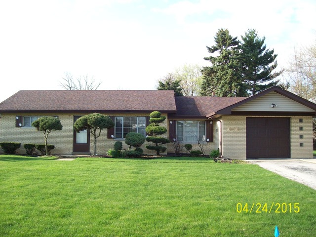 16 W311 94th Pl, Burr Ridge, IL 60521 photo 1