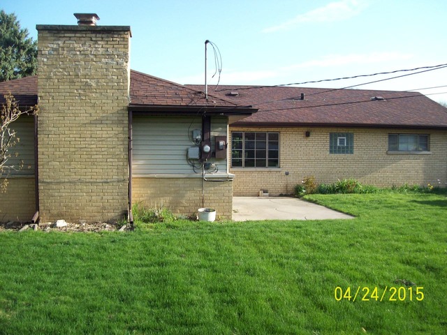 16 W311 94th Pl, Burr Ridge, IL 60521 photo 2