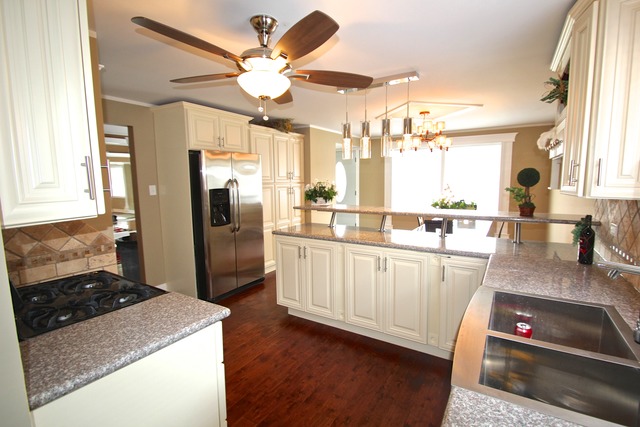 8926 S Marshfield Ave, Chicago, IL 60620 photo 9