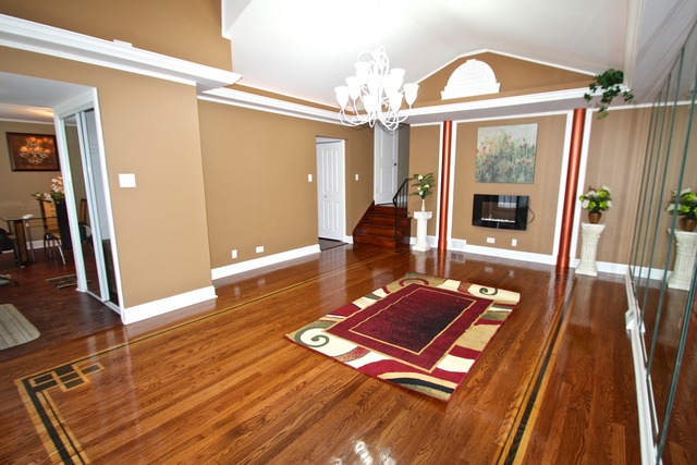 8926 S Marshfield Ave, Chicago, IL 60620 photo 4