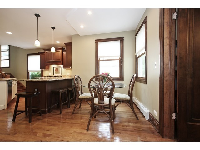 272 Shenstone Rd, Riverside, IL 60546 photo 7