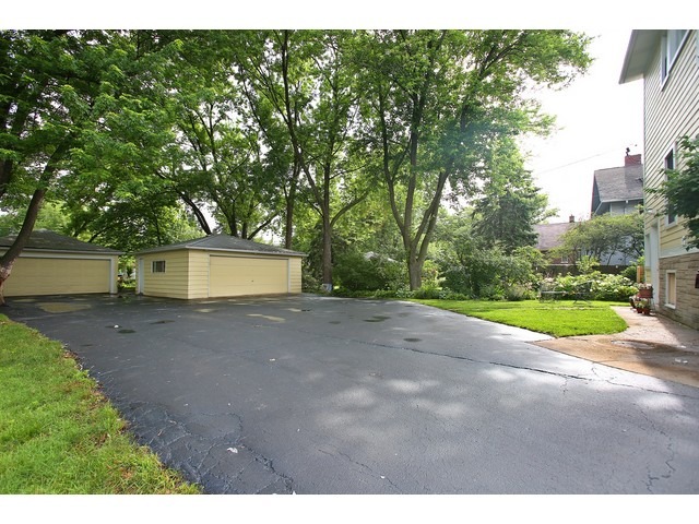 272 Shenstone Rd, Riverside, IL 60546 photo 23