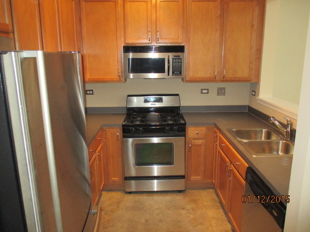 2525 Capitol Ave, Aurora, IL 60503 photo 2