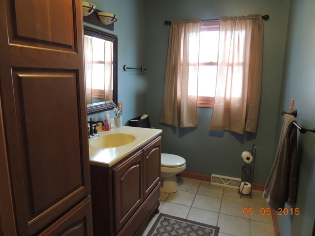 2317 7th St, Peru, IL 61354 photo 11