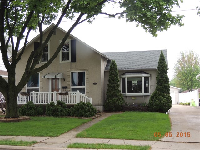 2317 7th St, Peru, IL 61354 photo 1