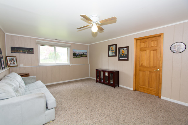672 Juniper Ln, Bartlett, IL 60103 photo 16