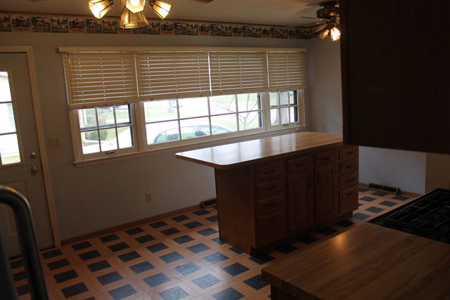 3 Old Post Rd, Montgomery, IL 60538 photo 13