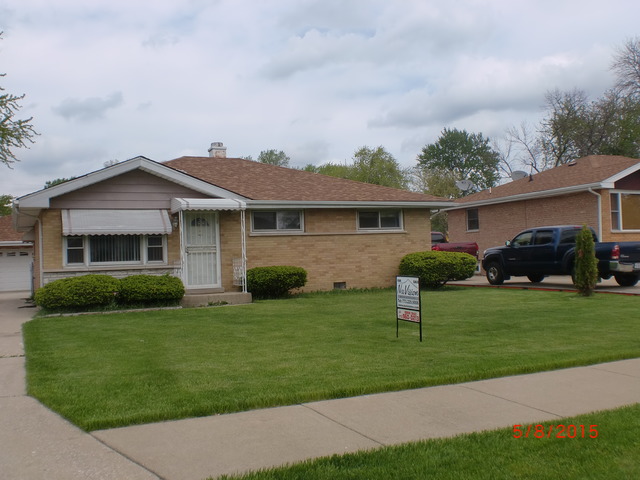 7818 W 83rd St, Bridgeview, IL 60455 photo 2