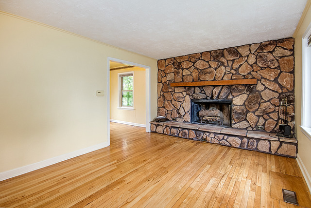1419 Speechley Blvd, Berkeley, IL 60163 photo 2