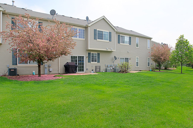 1129 Clover Dr, Minooka, IL 60447 photo 17