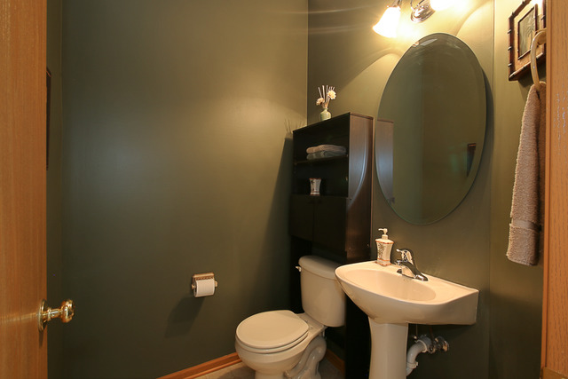 1129 Clover Dr, Minooka, IL 60447 photo 8