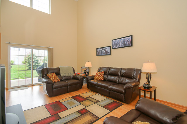 1129 Clover Dr, Minooka, IL 60447 photo 5