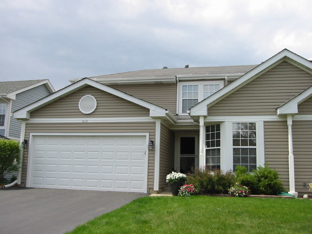 1012 Bentley Ln, Bartlett, IL 60103 photo 1