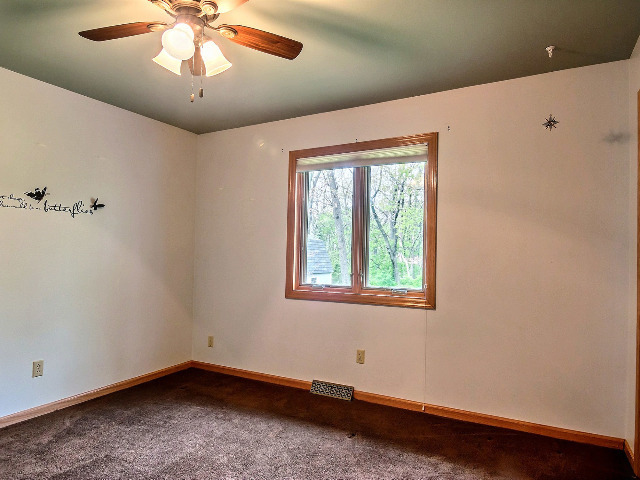 11120 Hamborg Rd, Roscoe, IL 61073 photo 14