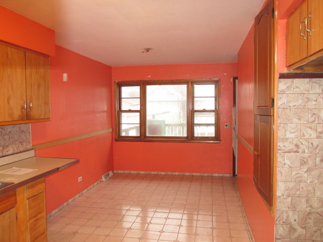 3619 Clarence Ave, Berwyn, IL 60402 photo 1