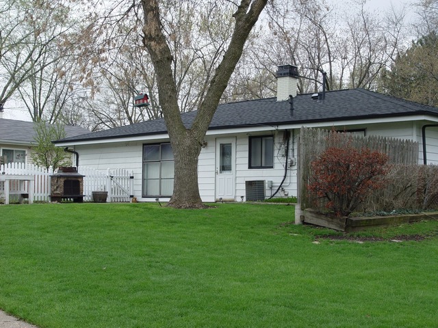 285 Westview St, Hoffman Estates, IL 60169 photo 15